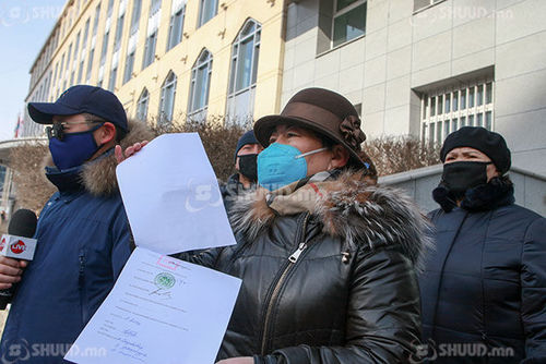 ШУУД: Иргэний хөдөлгөөнийхөн шаардлага хүргүүлж байна